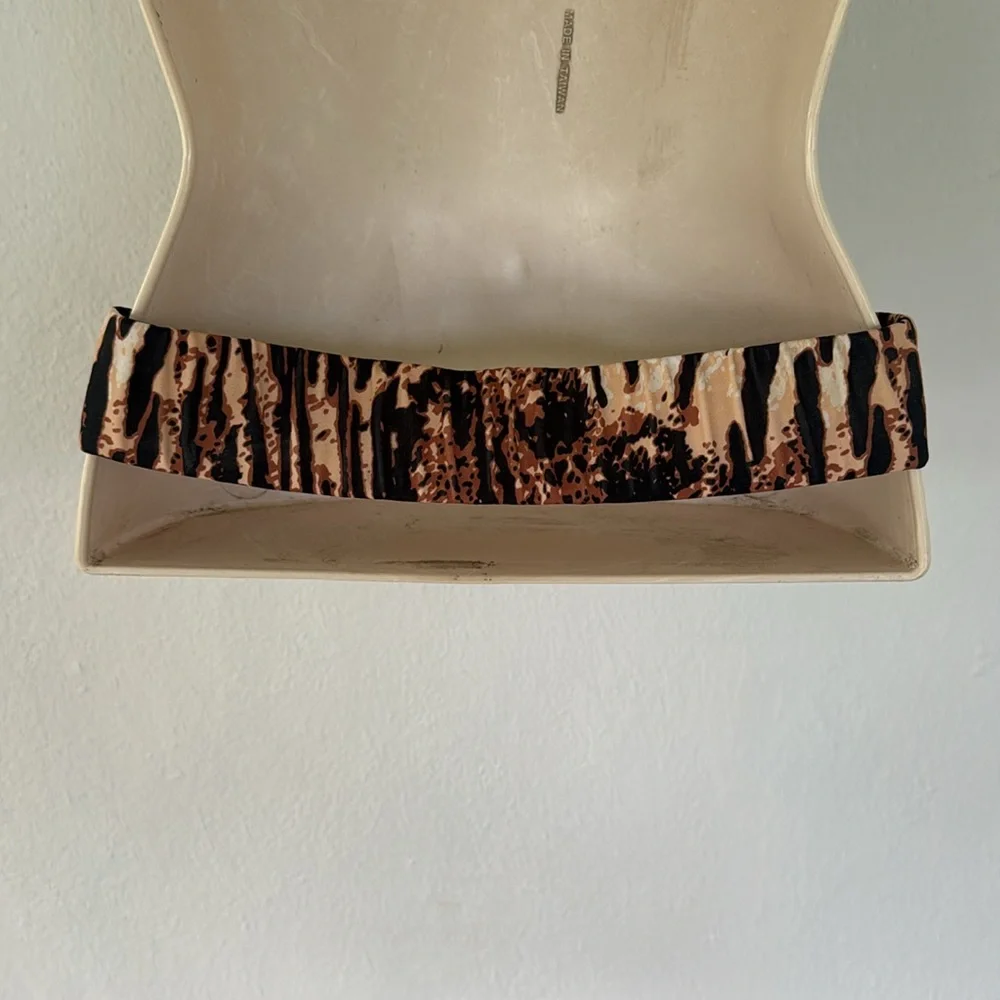 Brown leopard print elastic stretch waist belt size small/medium